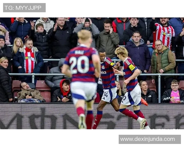 英超激战马竞小胜巴萨红牌争议引发全场热议与集锦回顾