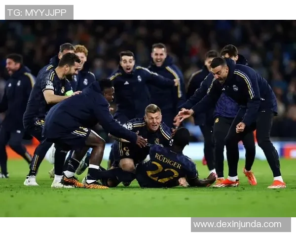 意甲盛宴：皇马狂胜拜仁五球大捷十大精彩进球回顾引爆全场