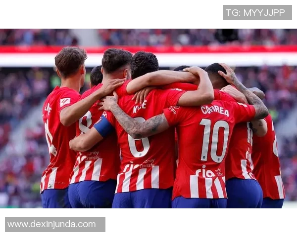 英超经典对决巴萨与曼联激战成平红牌事件引发全场热议